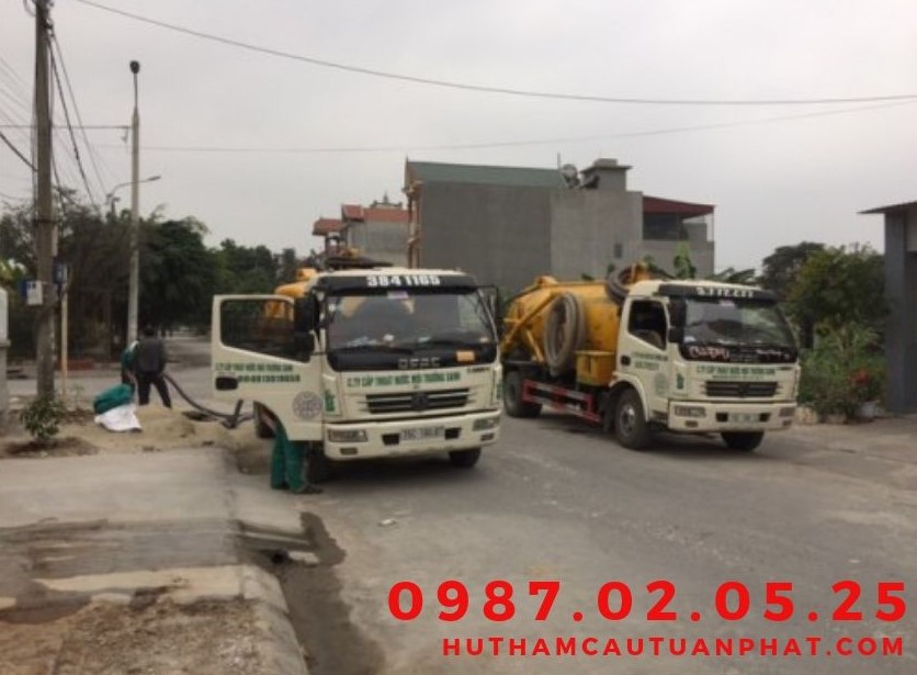 Hút hầm cầu tại Cụm CN Trung An